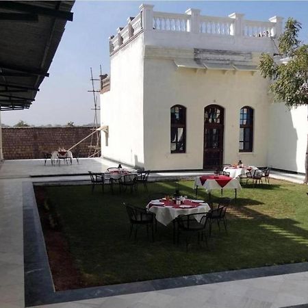 Hôtel Aaram Baagh By Pachar Group, Sānchi Extérieur photo