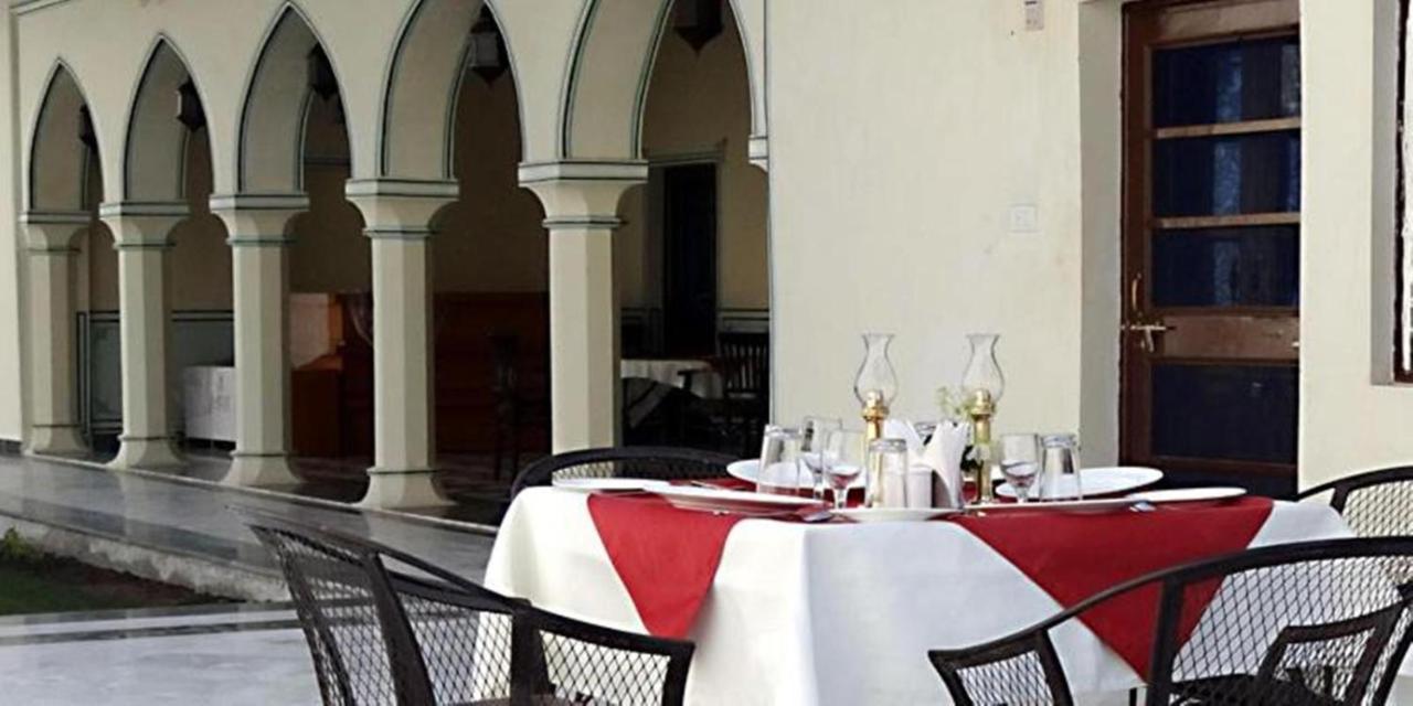 Hôtel Aaram Baagh By Pachar Group, Sānchi Extérieur photo