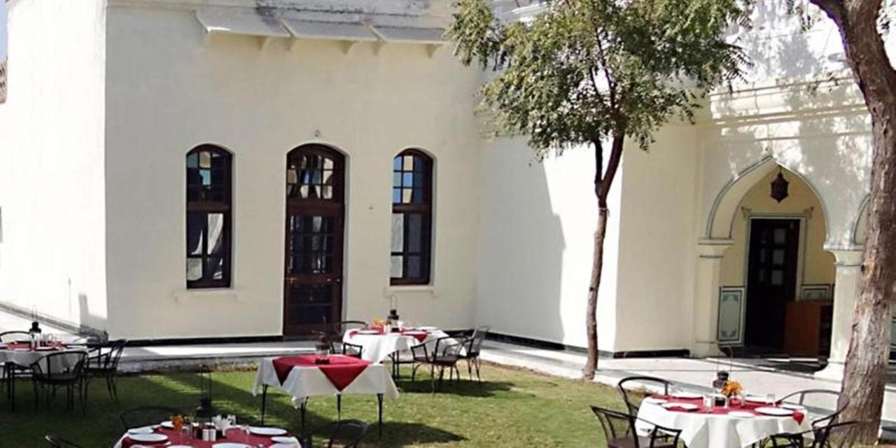 Hôtel Aaram Baagh By Pachar Group, Sānchi Extérieur photo
