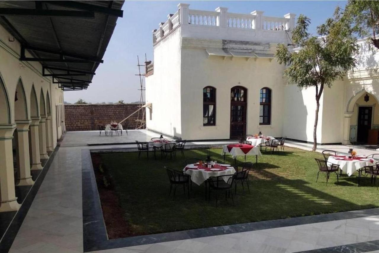 Hôtel Aaram Baagh By Pachar Group, Sānchi Extérieur photo
